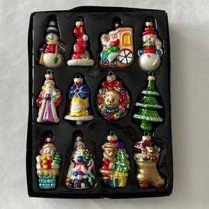 12 Piece Set of Vintage Glass Ornaments. Beautiful!!  Great condition.